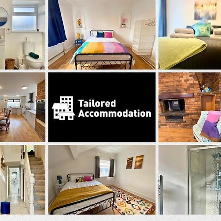 4-Bedroom Home - Perfect For Those Working In Bridgend - By Tailored Accommodation Exteriér fotografie